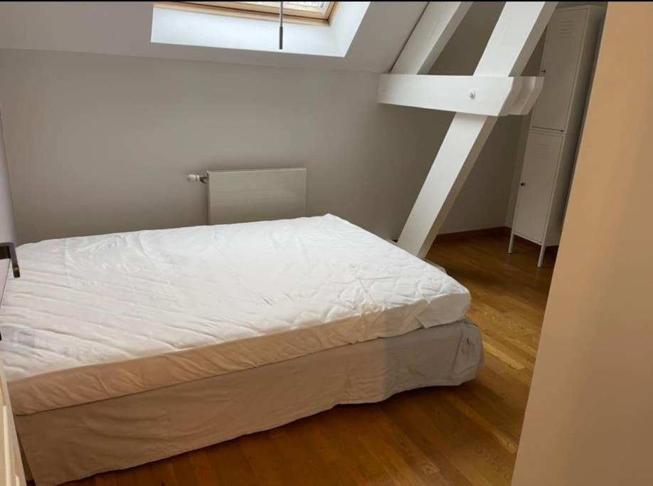 Appartement A Beaune Avec Parking Eksteriør billede